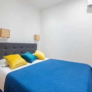 https://elle-cavour-apartment.it-romehotels.com